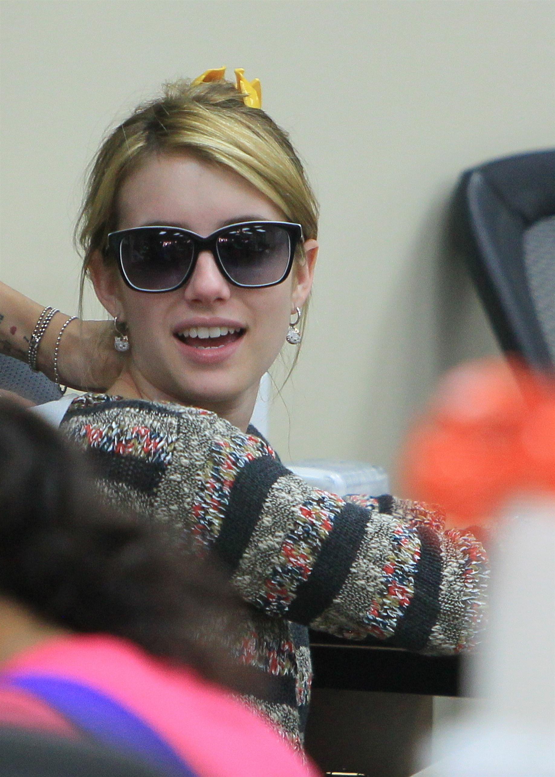 Emma Roberts leaving a nail salon in Beverly Hills photos | Picture 63920